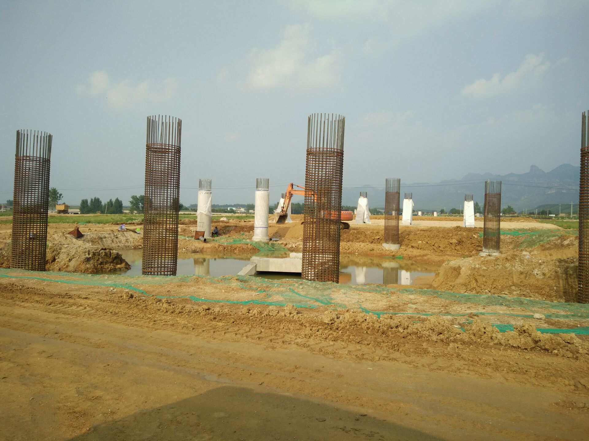 選擇偉志鋼模板，做優質路橋工程